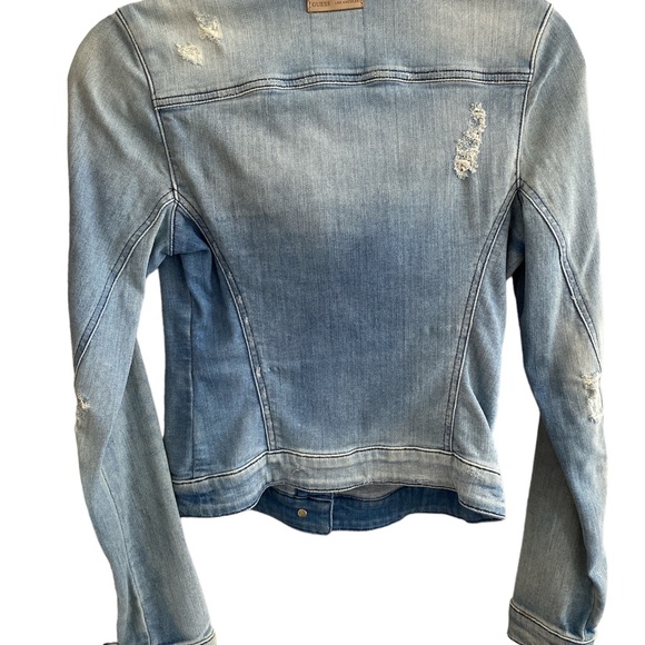 SOLD - Guess denim jacket lightweight - Picture 6 of 6